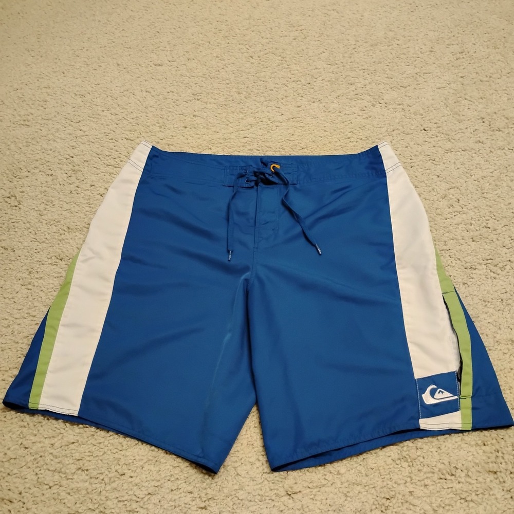 Vintage Quiksilver Board Shorts Mens 38 Blue White Swim Trunks Y2K Colorblock